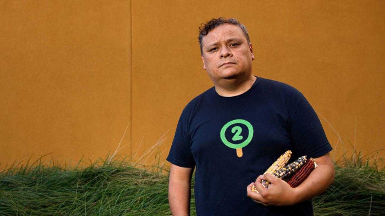 UC Davis postdoc Edwin Solares of the Department of Evolution and Ecology
