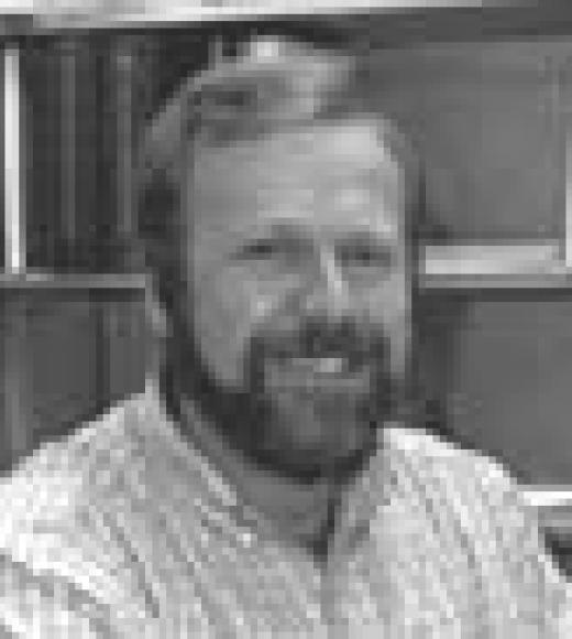 Robert W. Pearcy headshot